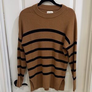 Abercrombie & Fitch Tan Ribbed Sweater